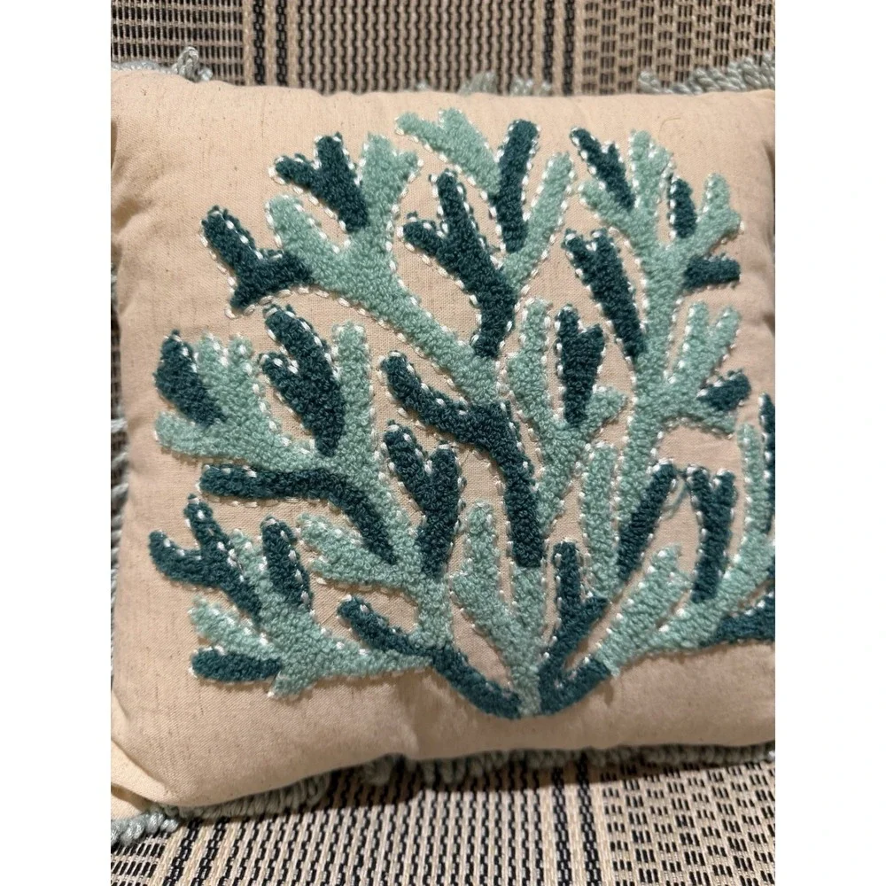 New Elite‎ Home Decor Pillow Heavy Embroidered Coastal 12